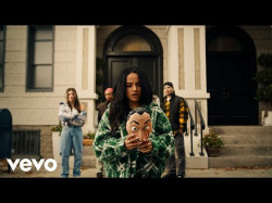 Becky G - Bella Ciao Extended