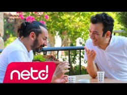 Hüseyin Kalkan & Oğuz Aksaç - Halaylar Potpori He Neni Nenni