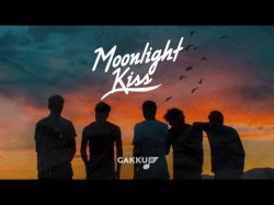 Moonlight - Kiss