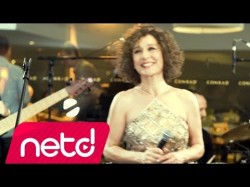 Pınar Seyhun - Aşka Caz Tuluğ Tırpan Band Canlı Performans