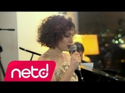 Pınar Seyhun - Seviyorum Seni Tuluğ Tırpan Band Canlı Performans