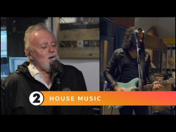 Roger Taylor - These Are The Days Of Our Lives Radio 2 House